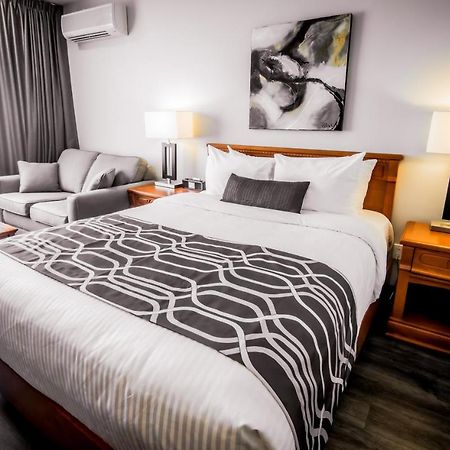 Hotel Le Voyageur Sept-Îles Eksteriør bilde